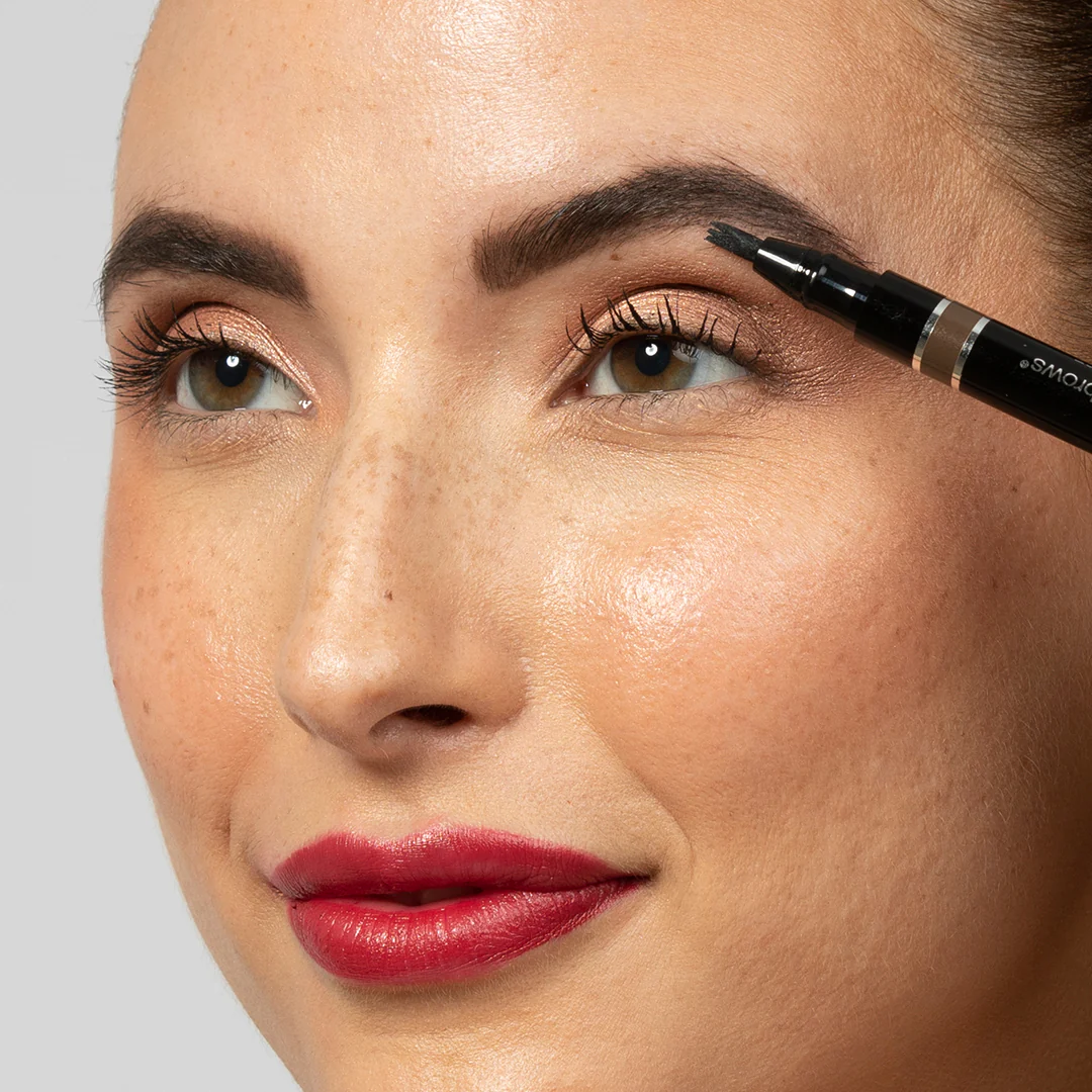 BDB Microblade Effect: Brow Pen - Taupe