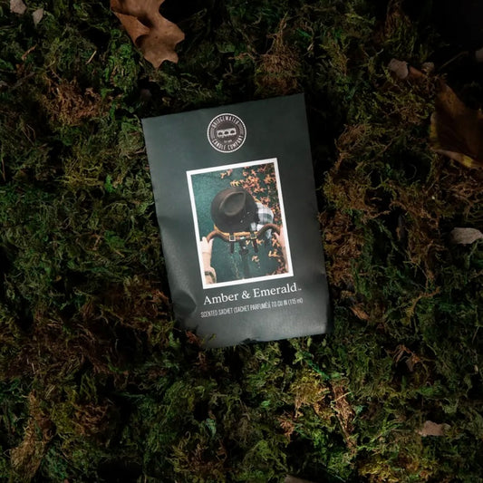 Amber & Emerald Sachet